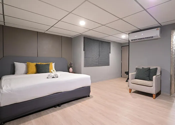 Hotel Floton 4*