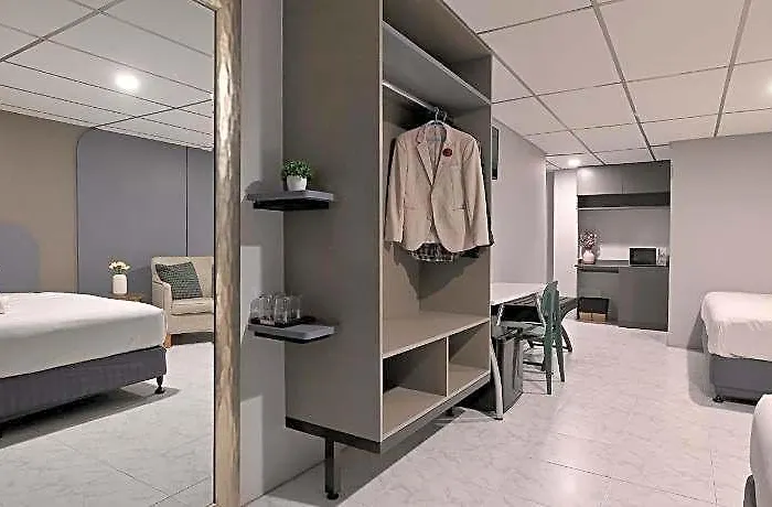 Hotel Floton 4*