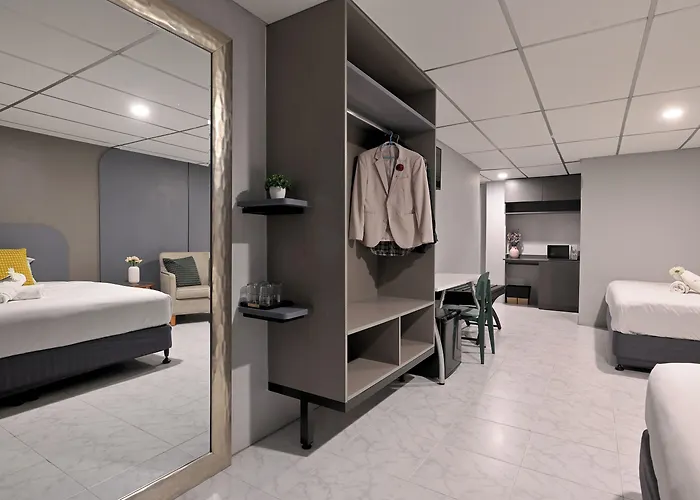 Hotel Floton 4*