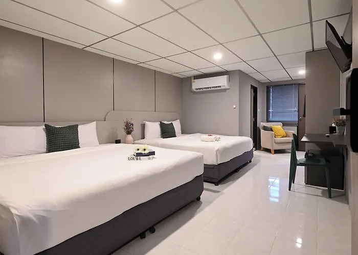 Hotel Floton 4*